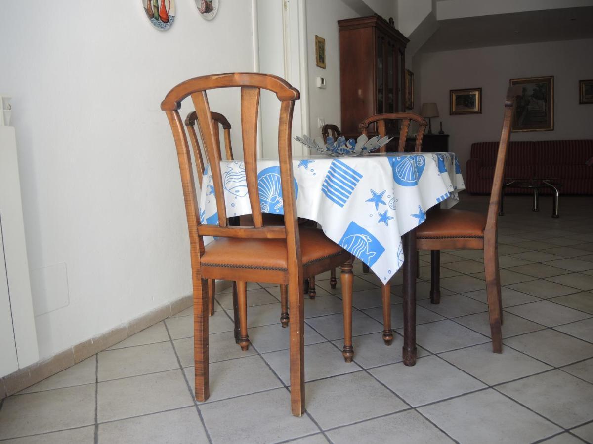Gli Archi Nel Golfo Apartment San Terenzo Bagian luar foto