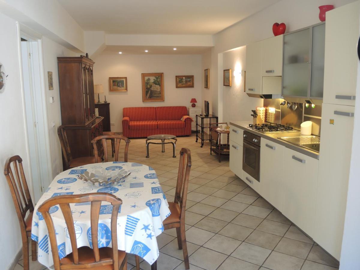 Gli Archi Nel Golfo Apartment San Terenzo Bagian luar foto
